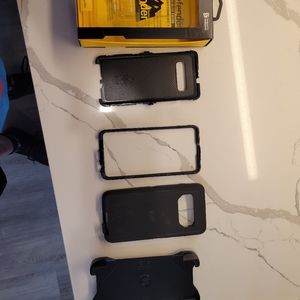 Otter box...Samsung Galaxy S10 phone rugged protection